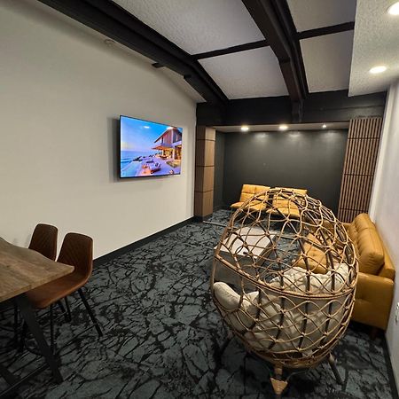 Marine Inn Пауъл Ривър Екстериор снимка