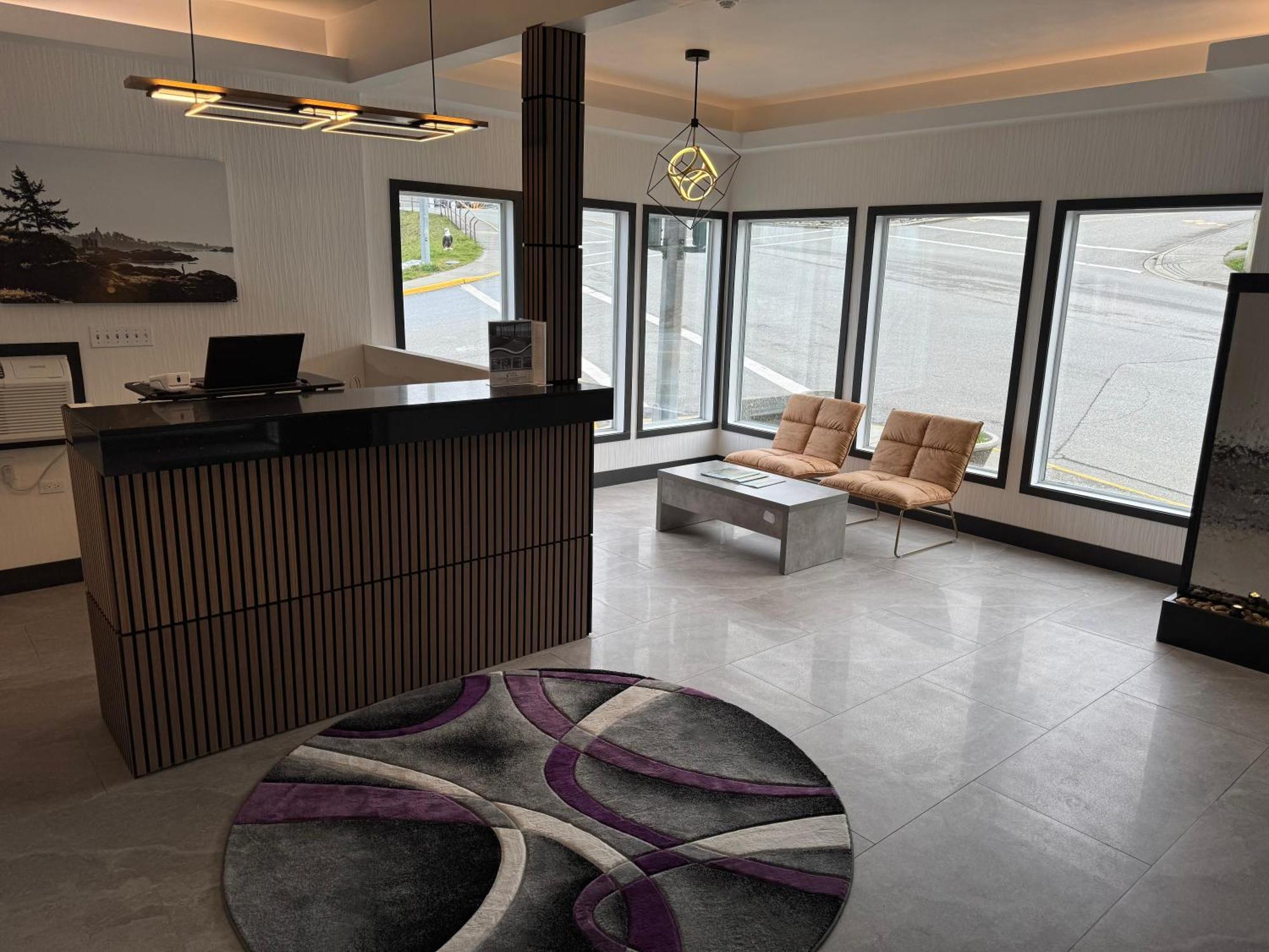 Marine Inn Пауъл Ривър Екстериор снимка