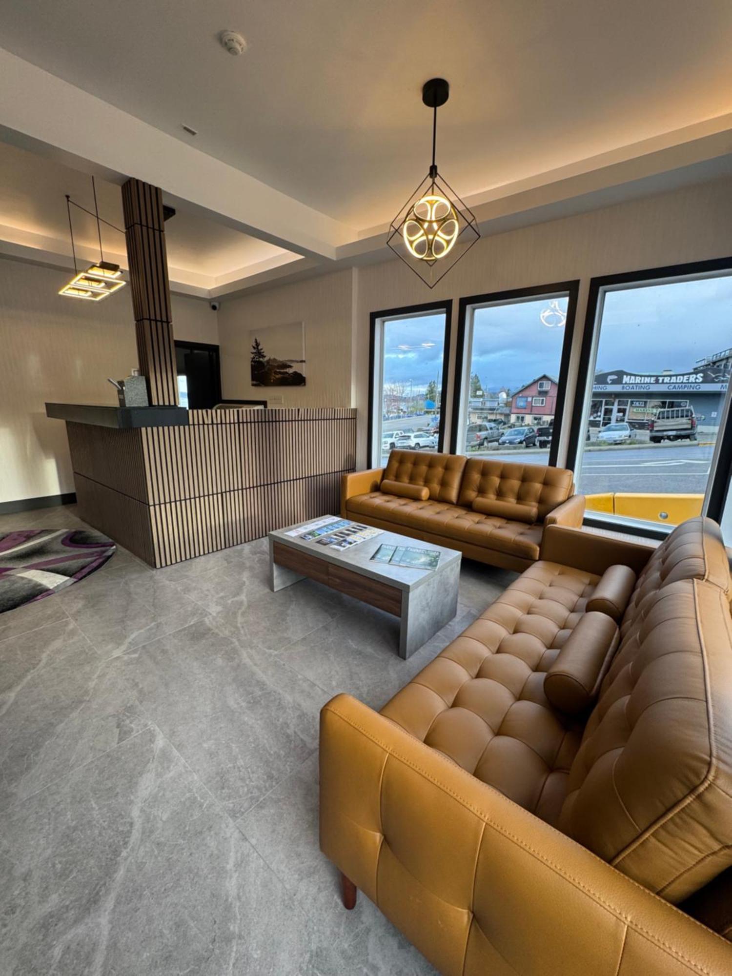 Marine Inn Пауъл Ривър Екстериор снимка