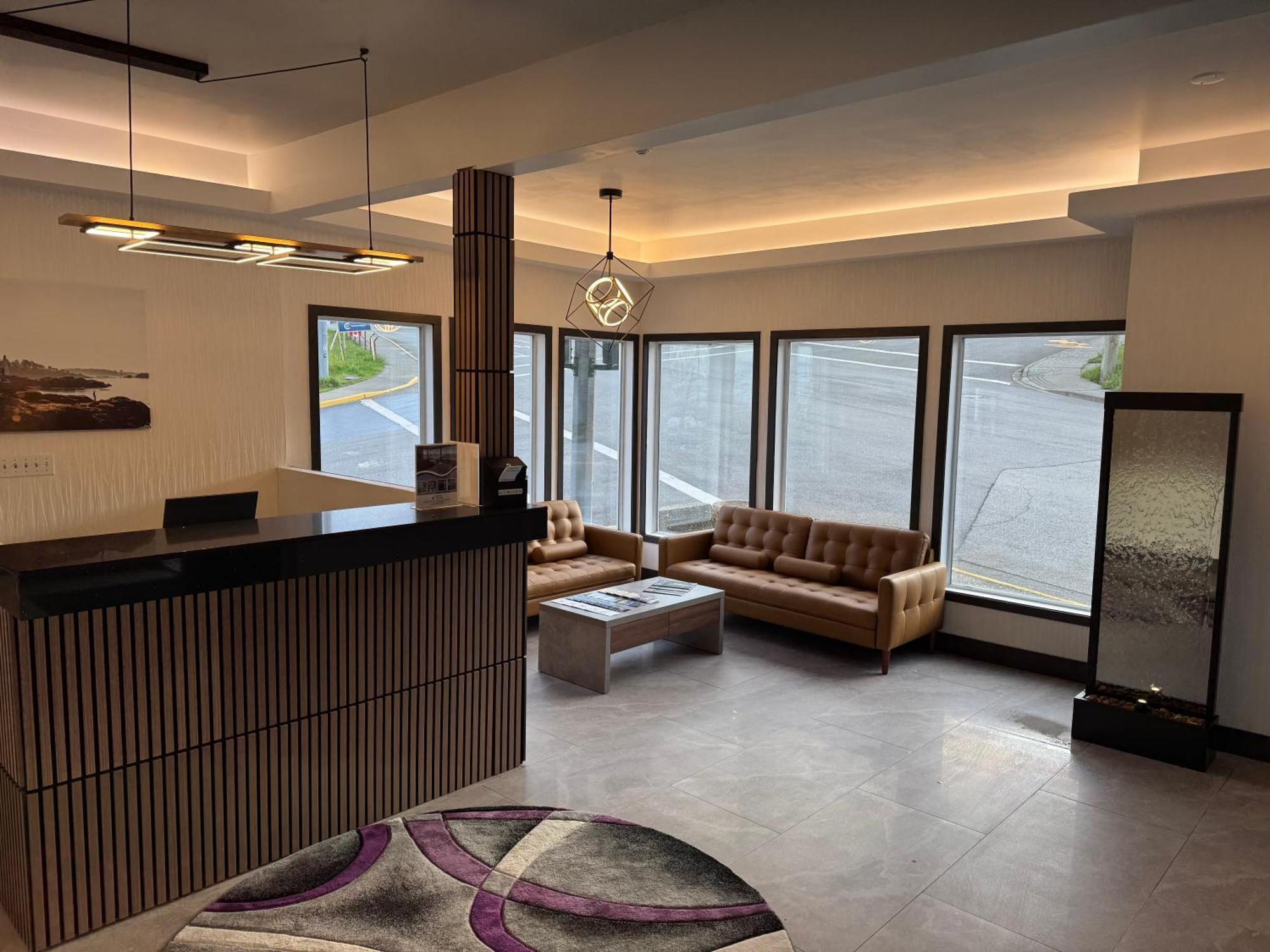 Marine Inn Пауъл Ривър Екстериор снимка
